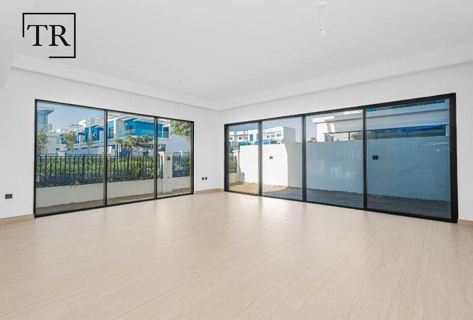 76131377 - Property Image 2