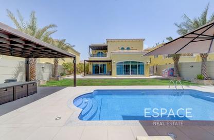 Villa - 4 Bedrooms - 5 Bathrooms for rent in District 4 - Jumeirah Park - Dubai Villa - 4 Bedrooms - 5 Bathrooms for rent in District 4 - Jumeirah Park - Dubai