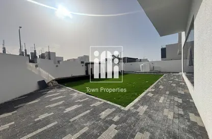 فيلا - 5 غرف نوم - 7 حمامات للبيع في الريمان - الشامخة - أبوظبي