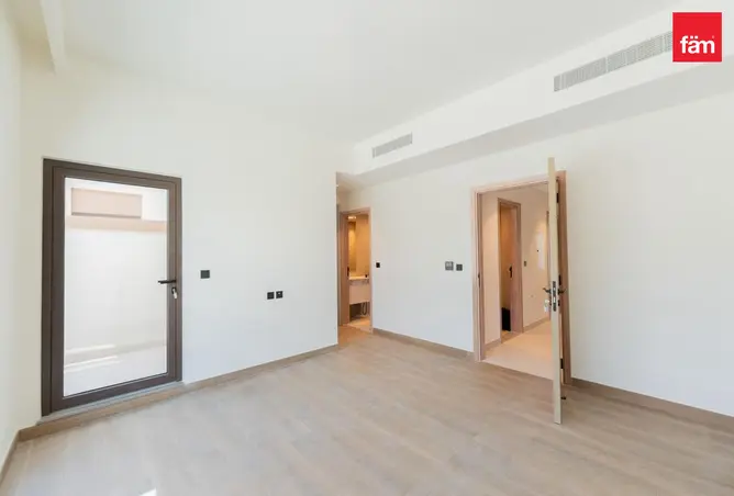 151902827 - Property Image 2