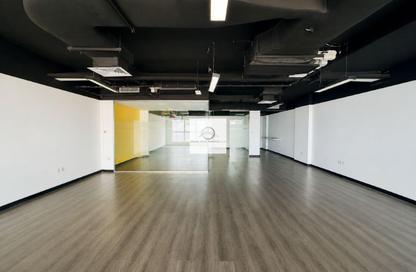 Office Space - Studio - 1 Bathroom for rent in Al Kifaf Building - Al Karama - Dubai