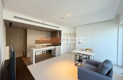 Apartment - 1 - 2 for rent in West Avenue Tower - Dubai Marina - Dubai