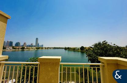 Villa - 3 Bedrooms - 3 Bathrooms for rent in Forat - The Lakes - Dubai