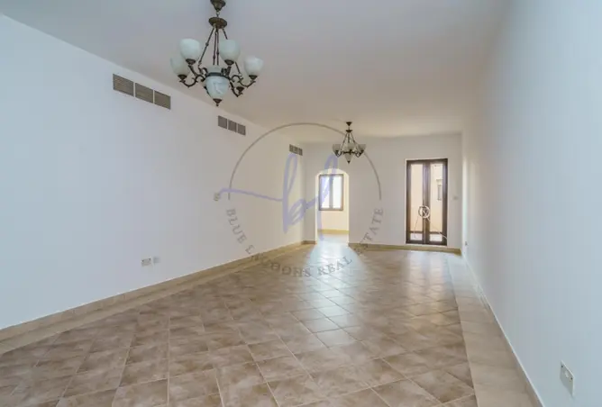 146010273 - Property Image 3