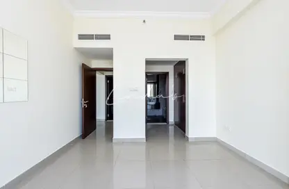 شقة - غرفة نوم - 2 حمامات للايجار في فير فيو - الخليج التجاري - دبي