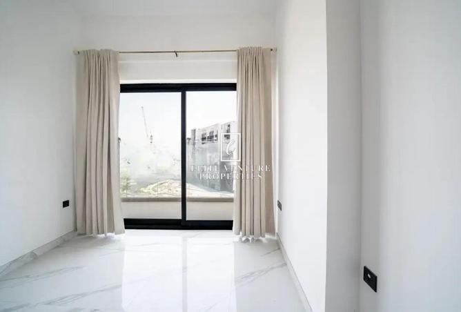 54389172 - صورة العقار 3