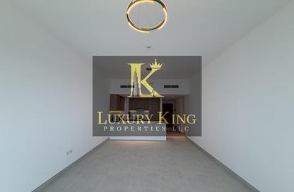 Apartment - 1 - 2 for rent in Riva Residence - Maritime City - Dubai