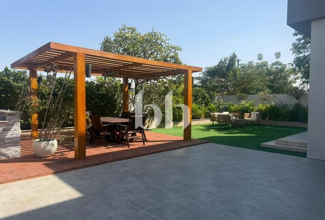 61661943 - Property Main Image