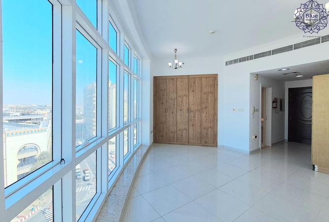 72306456 - Property Image 2