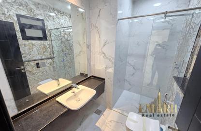 Villa - 4 Bedrooms - 6 Bathrooms for rent in Al Helio 2 - Al Helio - Ajman
