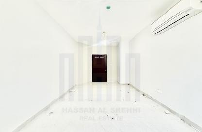 Apartment - 1 Bedroom - 2 Bathrooms for rent in Hoshi - Al Badie - Sharjah Apartment - 1 Bedroom - 2 Bathrooms for rent in Hoshi - Al Badie - Sharjah