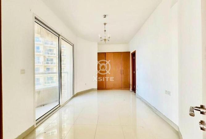 75014180 - Property Image 2