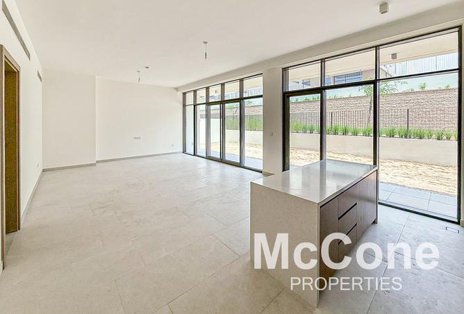 134110109 - Property Image 2