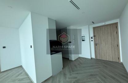 Apartment - 1 Bedroom - 1 Bathroom for sale in Peninsula Three - Peninsula - Business Bay - Dubai