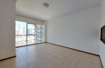 Apartment - 1 Bedroom - 2 Bathrooms for rent in MAG 214 - JLT Cluster R - Jumeirah Lake Towers - Dubai