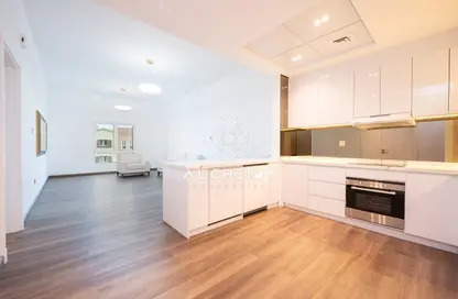 شقة - غرفة نوم - 2 حمامات للايجار في ميد 105 - طراز البحر المتوسط - ديسكفري جاردنز - دبي