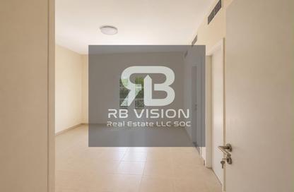 Villa - 4 Bedrooms - 5 Bathrooms for rent in The Meadows Village - Meadows - Dubai