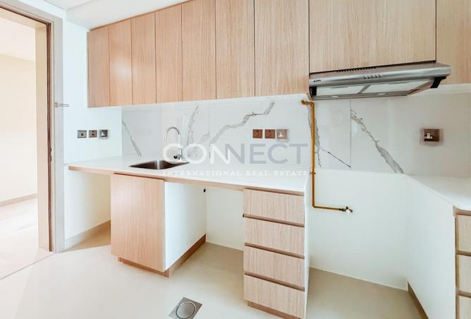 82348624 - Property Image 2