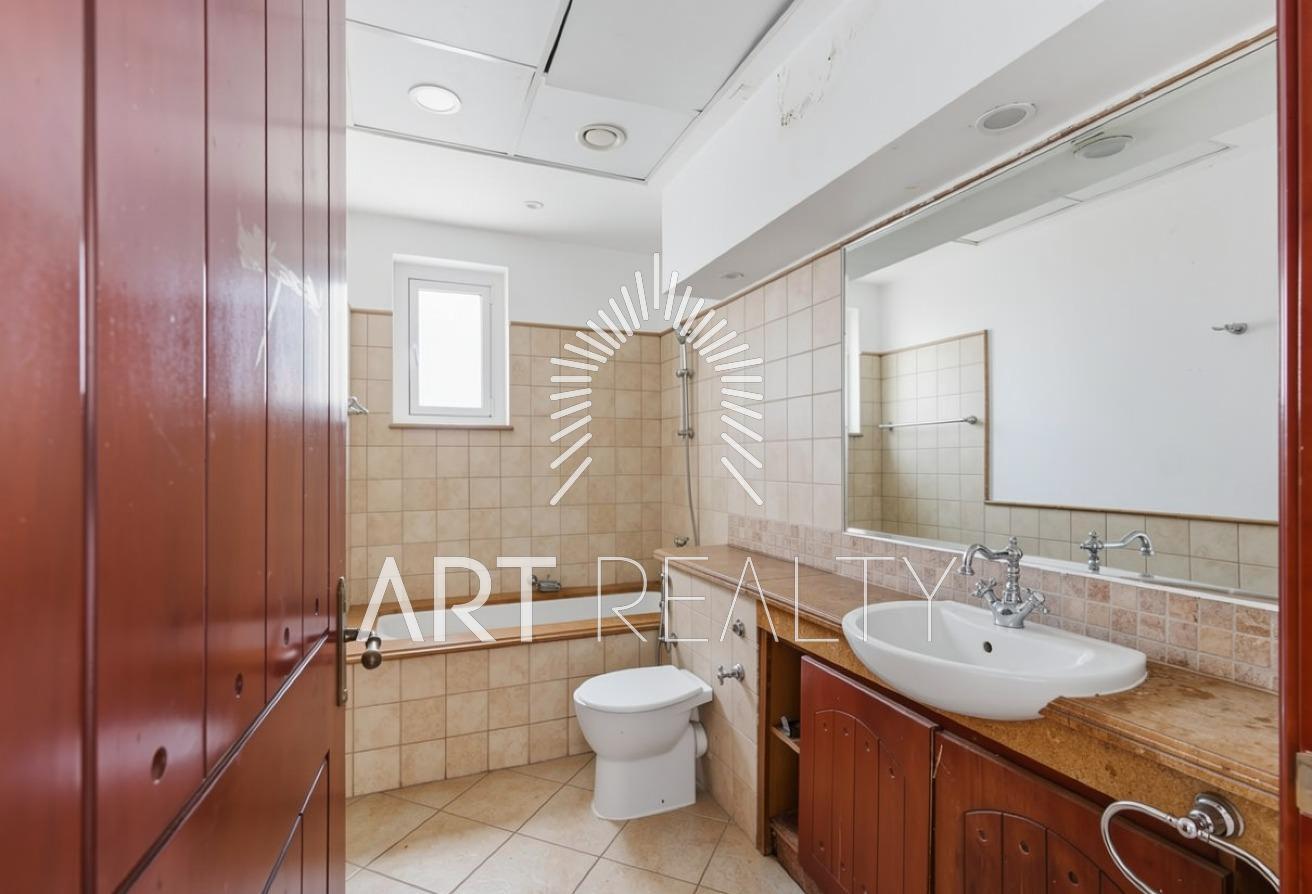 5BR + M | Private Garden & Pool | Ready to Move-In photo 12