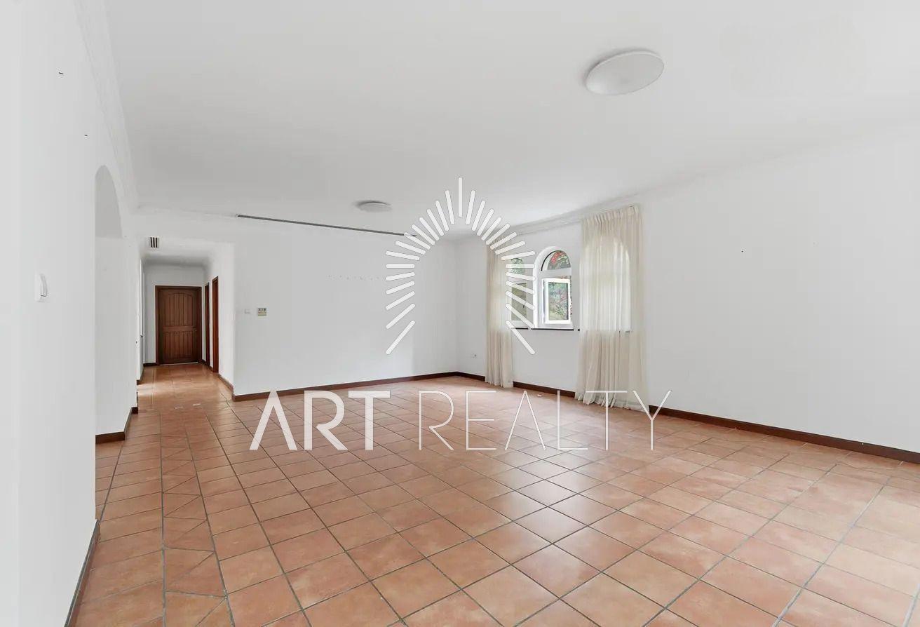 5BR + M | Private Garden & Pool | Ready to Move-In photo 4
