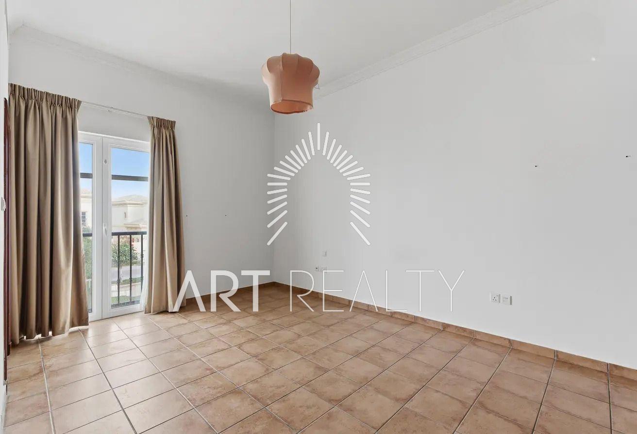 5BR + M | Private Garden & Pool | Ready to Move-In photo 10