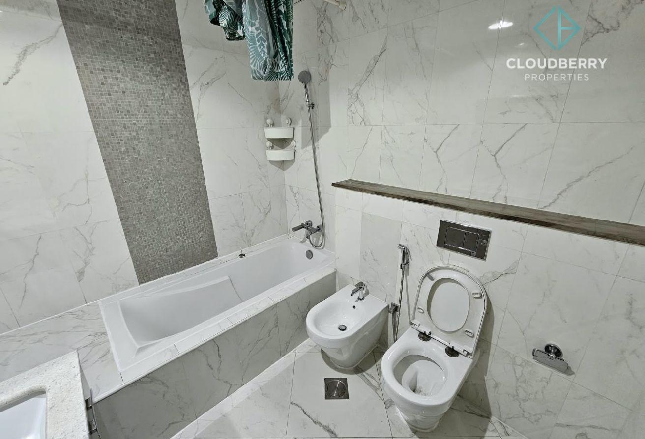 Ready To Move| Bigger Layout | Near Metro photo 16