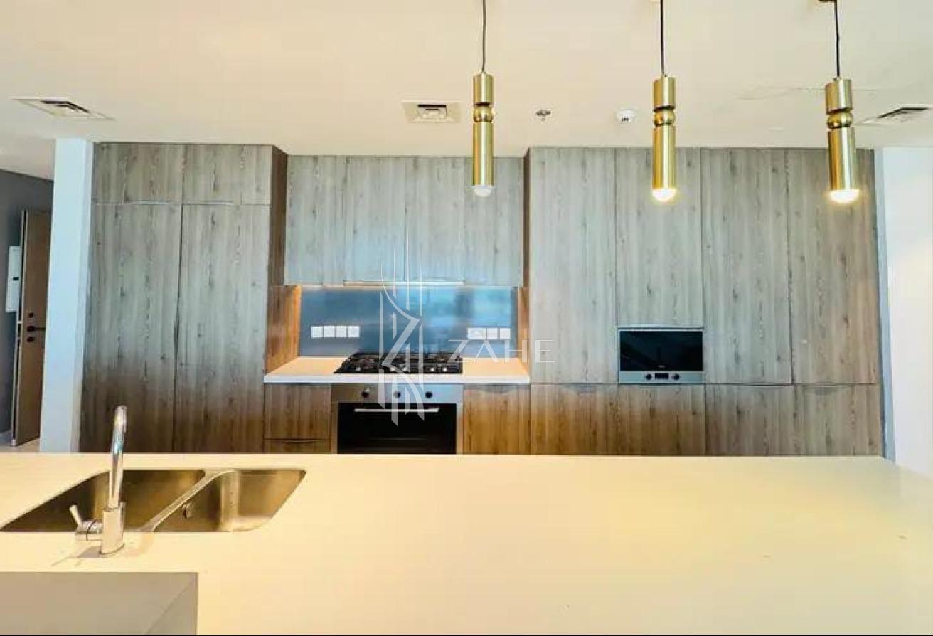 All-Inclusive Furnished Penthouse | Sea View photo 8
