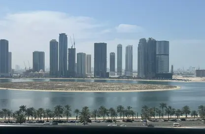 شقة - 2 غرف نوم - 3 حمامات للايجار في كورنيش الخان - الخان - الشارقة