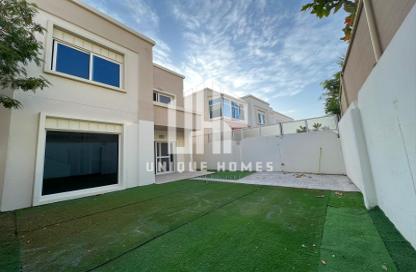 Villa - 3 Bedrooms - 1 Bathroom for rent in Arabian Style - Al Reef Villas - Al Reef - Abu Dhabi