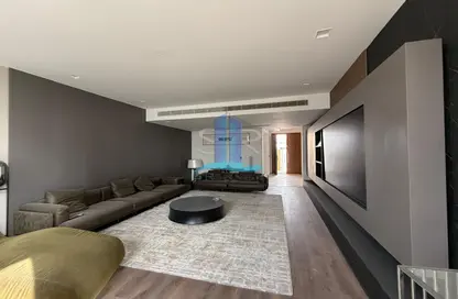 Villa - 5 Bedrooms - 5 Bathrooms for sale in Nad Al Sheba Gardens 1 - Nad Al Sheba Gardens - Nad Al Sheba 1 - Nad Al Sheba - Dubai Villa - 5 Bedrooms - 5 Bathrooms for sale in Nad Al Sheba Gardens 1 - Nad Al Sheba Gardens - Nad Al Sheba 1 - Nad Al Sheba - Dubai