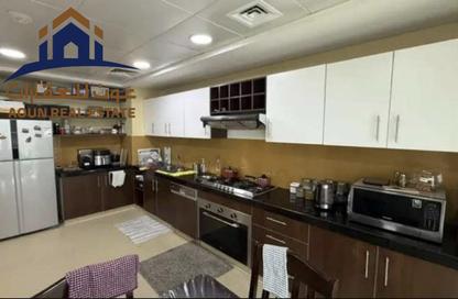 Apartment - 3 Bedrooms - 4 Bathrooms for sale in Al Majaz 3 - Al Majaz - Sharjah Apartment - 3 Bedrooms - 4 Bathrooms for sale in Al Majaz 3 - Al Majaz - Sharjah