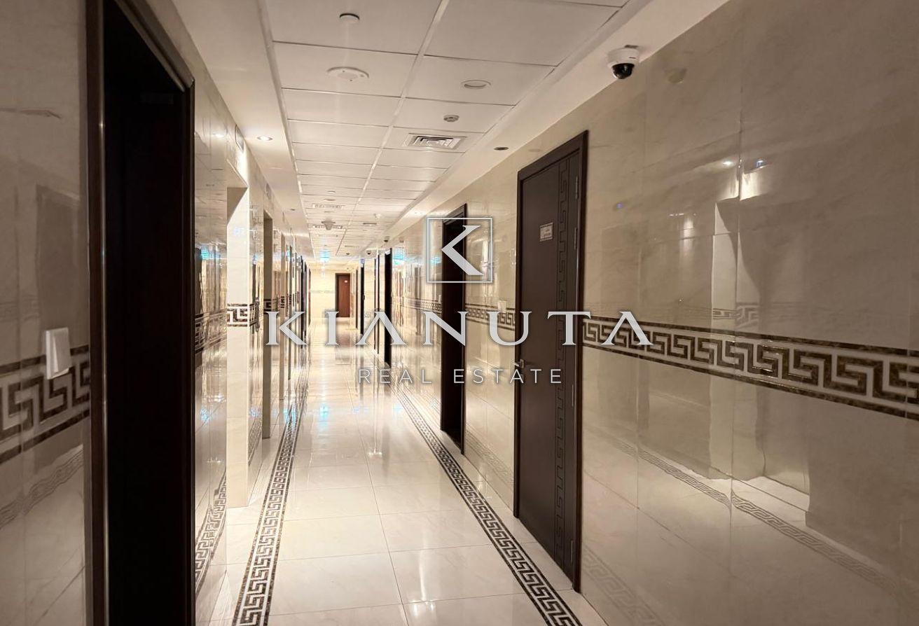 SPACIOUSE | READY TO MOVE | PRIME LOCATION photo 10