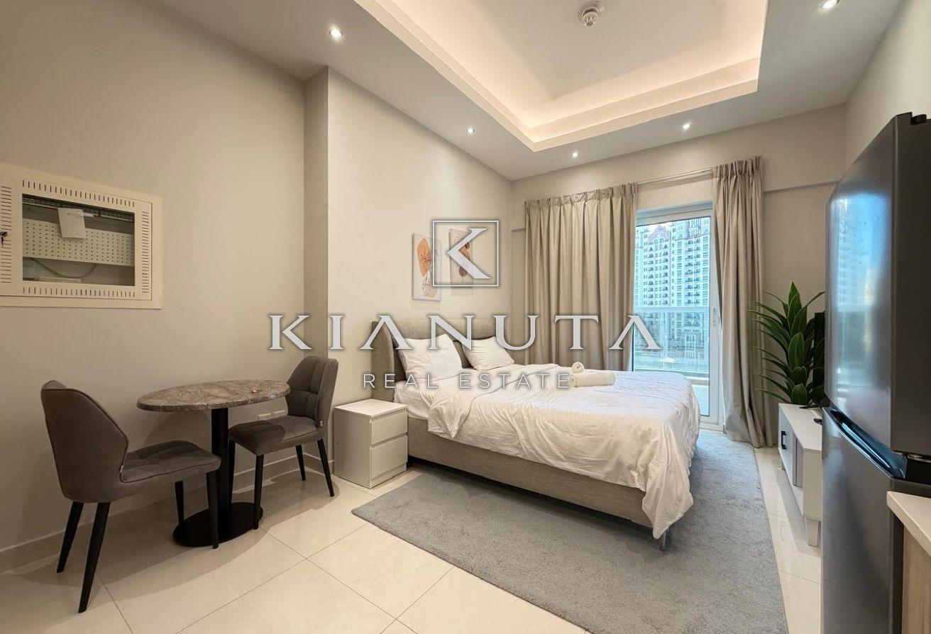 SPACIOUSE | READY TO MOVE | PRIME LOCATION photo 2