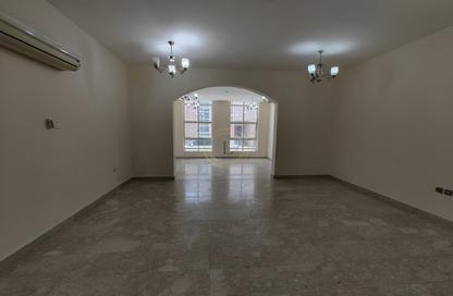 Villa - 5 Bedrooms - 5 Bathrooms for rent in Al Hili - Al Ain