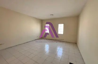 شقة - 1 حمام للايجار في يو 11 - طراز إيطالي - المدينة العالمية - دبي