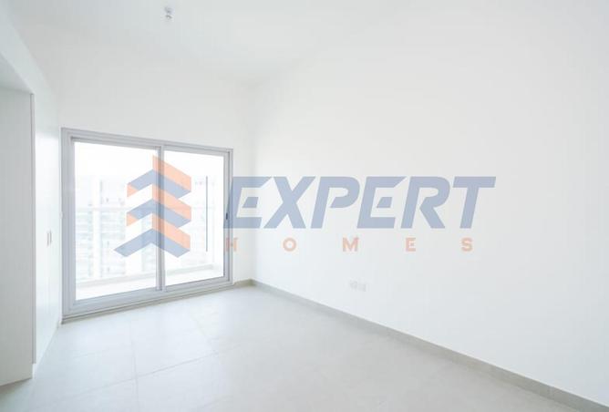 71470428 - Property Image 2