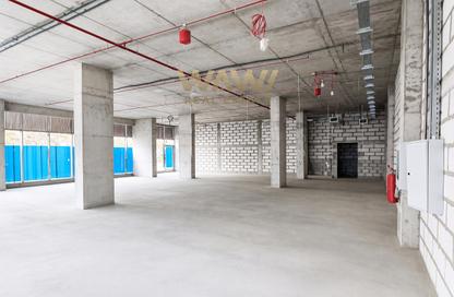 Shop - Studio - 2 for rent in Binghatti Phantom - District 17 - Jumeirah Village Circle - Dubai
