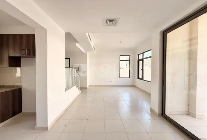 132030387 - Property Image 2