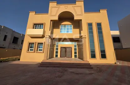 فيلا - 8 غرف نوم - 7 حمامات للايجار في الرفاع - رأس الخيمة فيلا - 8 غرف نوم - 7 حمامات للايجار في الرفاع - رأس الخيمة