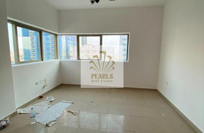 Apartment - 2 Bedrooms - 3 Bathrooms for rent in Al Rashidiya Towers - Al Rashidiya - Ajman Downtown - Ajman