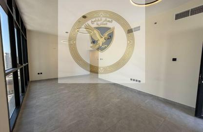 Apartment - 2 Bedrooms - 3 Bathrooms for rent in Al Khan Corniche - Al Khan - Sharjah