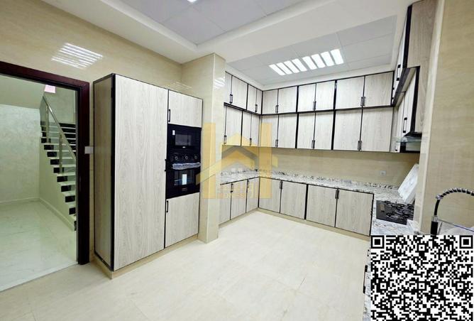 78206321 - Property Image 3