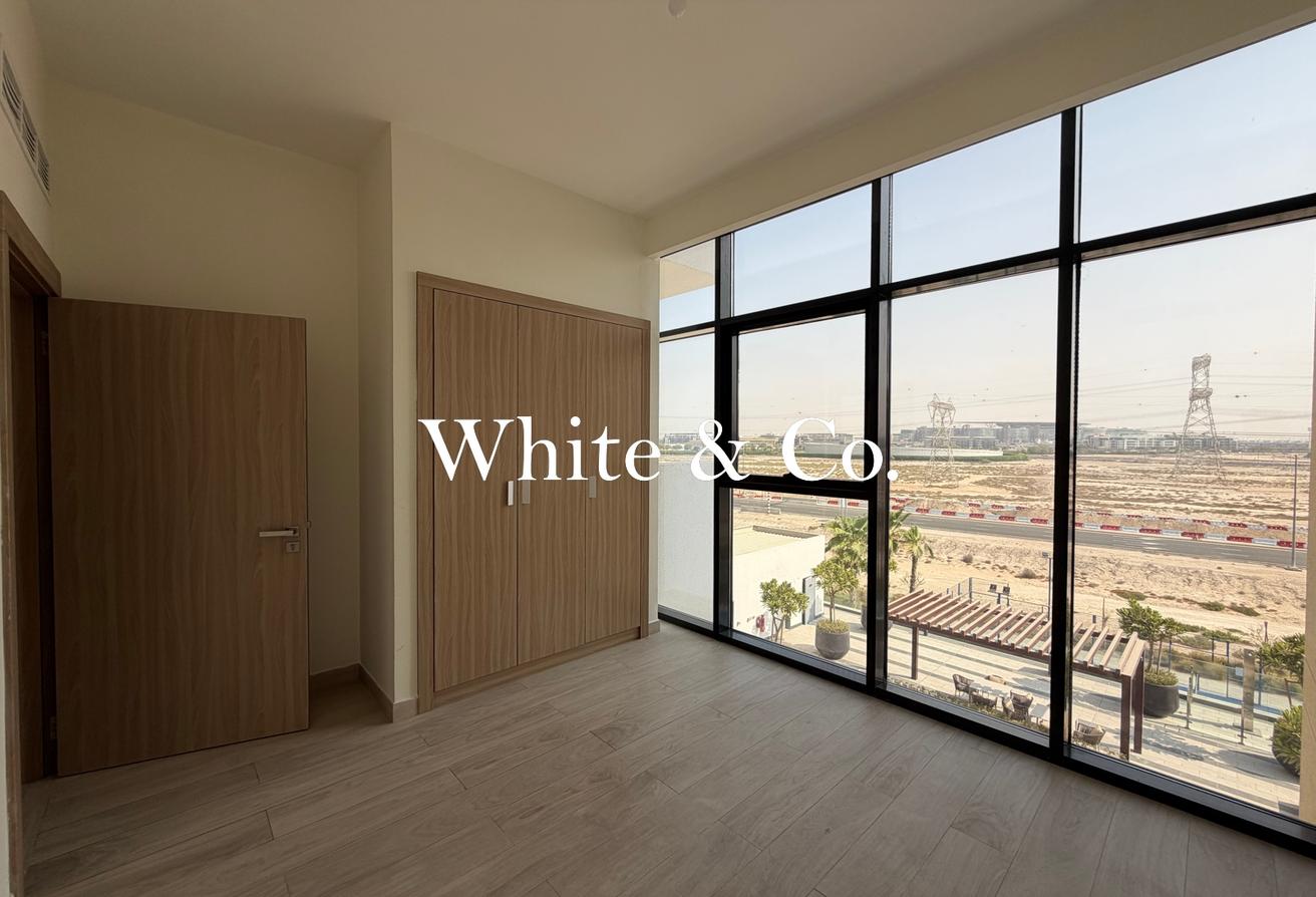 1 BED | UNFURNISHED | VIEWS | READY NOW photo 7