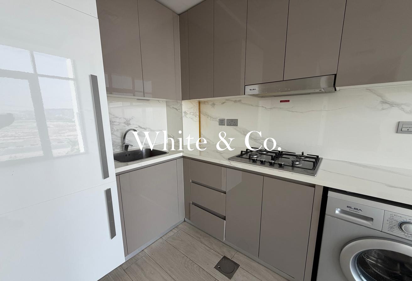 1 BED | UNFURNISHED | VIEWS | READY NOW photo 5