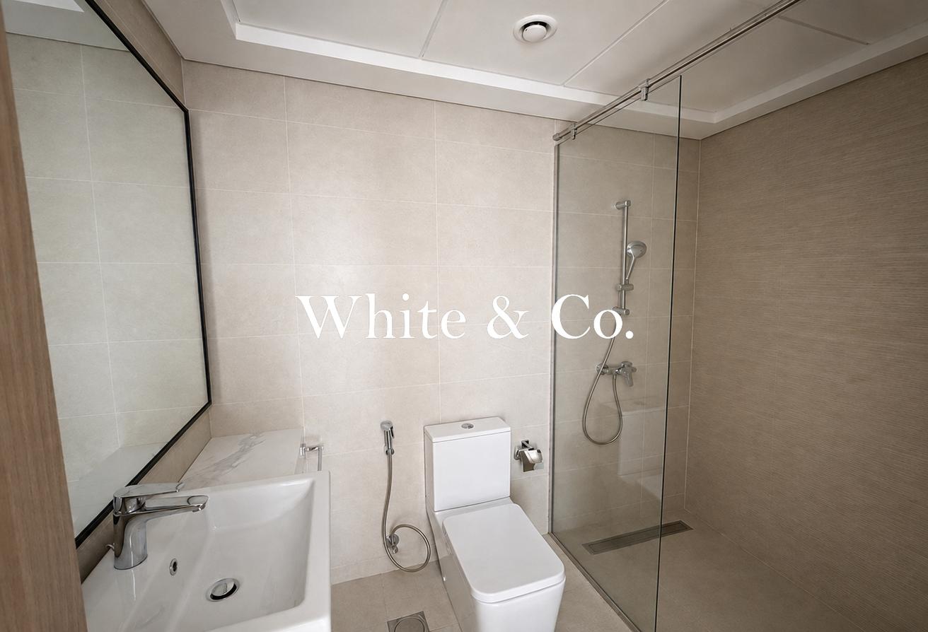 1 BED | UNFURNISHED | VIEWS | READY NOW photo 6