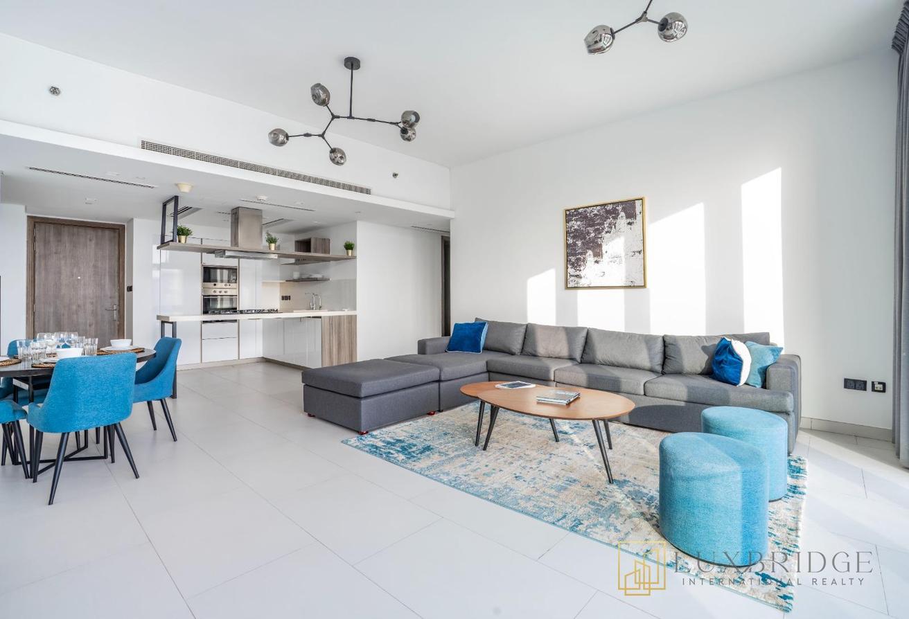 Spacious | Modern Living | 3BR + Study photo 2