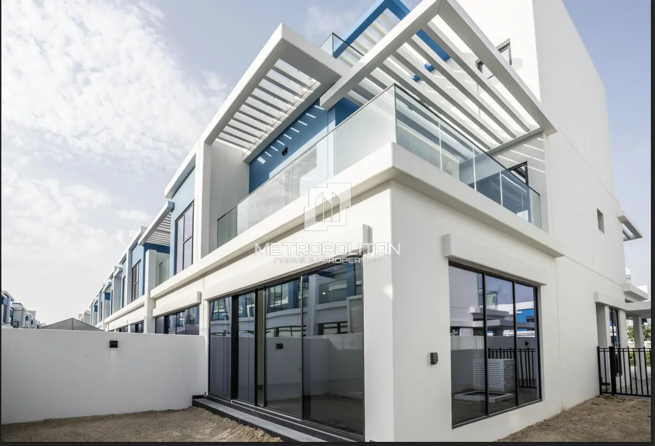 103701704 - Property Main Image