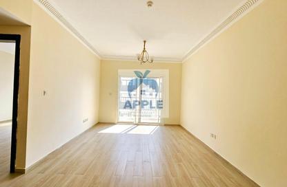 Apartment - 1 Bedroom - 2 Bathrooms for rent in Muwaileh 3 Building - Muwaileh - Sharjah