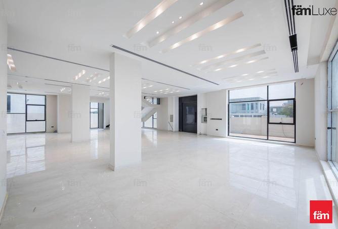 96108801 - Property Image 2