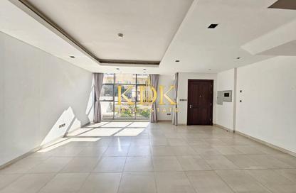 Villa - 4 Bedrooms - 5 Bathrooms for rent in Comfy Villas - District 11 - Jumeirah Village Circle - Dubai Villa - 4 Bedrooms - 5 Bathrooms for rent in Comfy Villas - District 11 - Jumeirah Village Circle - Dubai